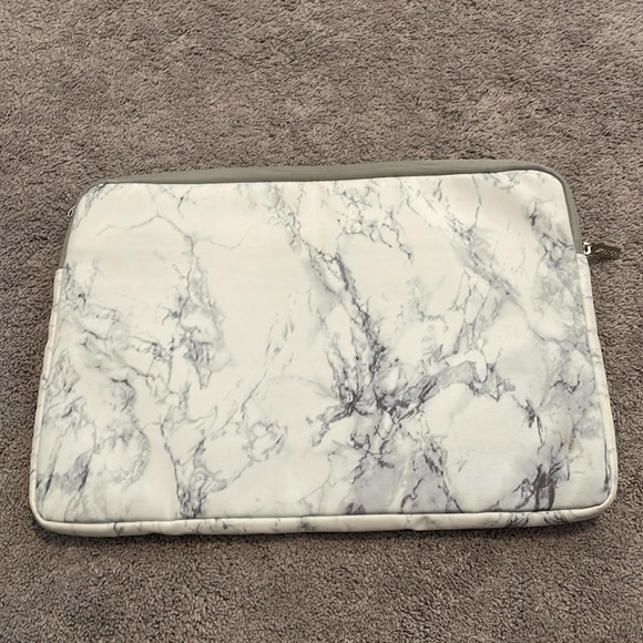 Marble Cushion Lined Laptop Sleeve/Case - Picture 2 of 3